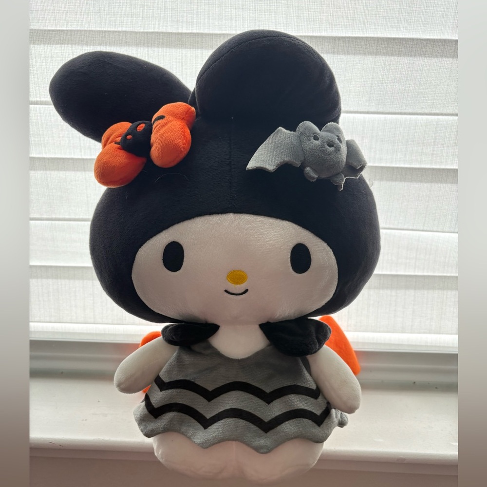 melody plushie 14”